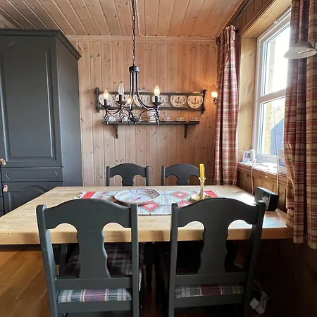 Spacious For Up To 5 Guests Leilighet